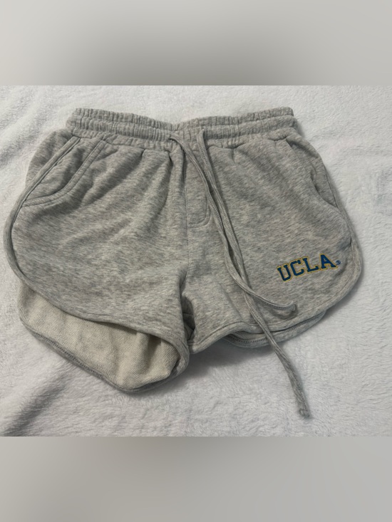 Hype and Vice Pants - Hype & Vice UCLA Heather Gray Fleece Shorts Size S NWOT